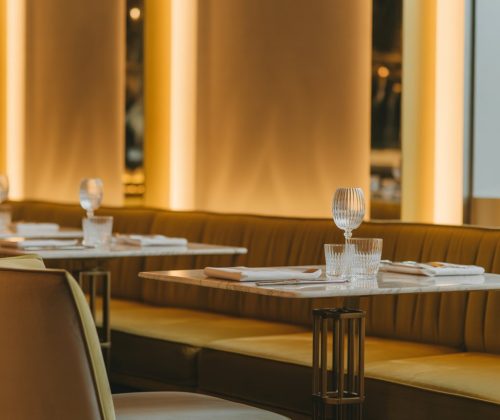 a professional lifestyle photograph capt 4wrx7hqqqmgt8vfzshrmpa 9mxlwegdslaih7 trhy yw